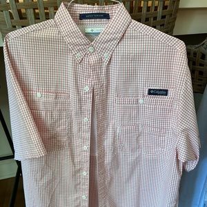 Columbia Mens M short sleeve